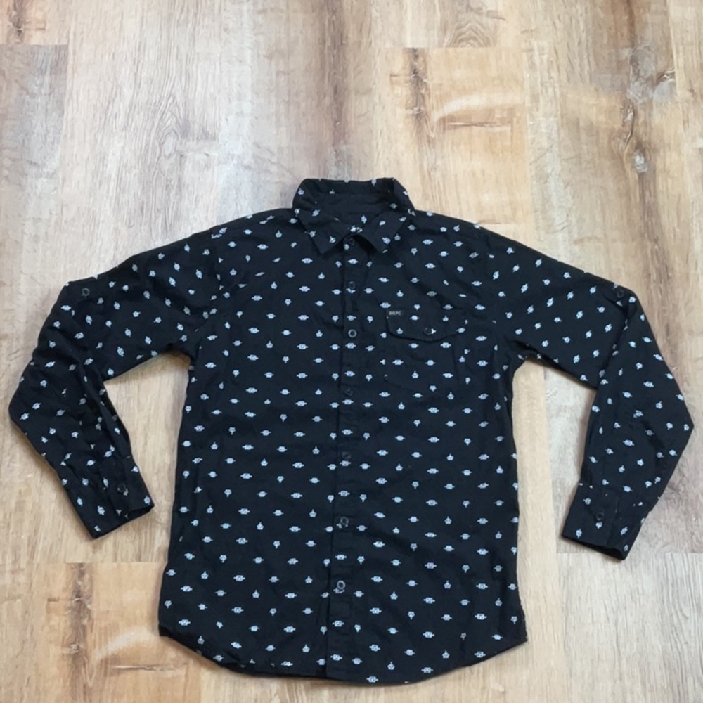 Beverly Hills Polo Club Alien Print Collared Long Sleeve Button Up Dress Shirt - Picture 3 of 9